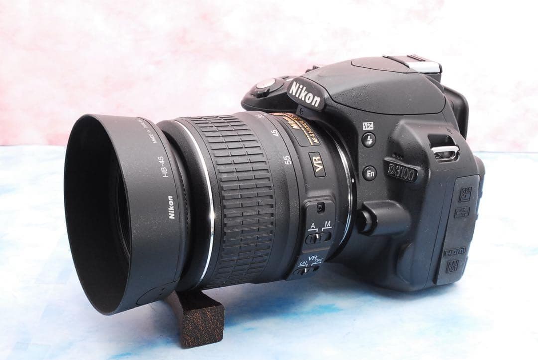 Nikon D3100★初心者向け★手ぶれ補正レンズ付★一眼レフカメラ