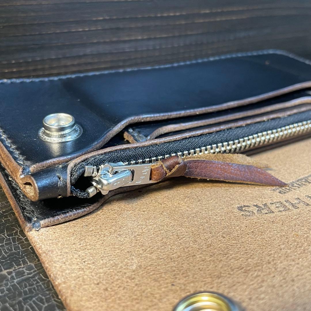 HORWEENクロムエクセル　セミロングトラッカーウォレット2層シルバーコンチョ