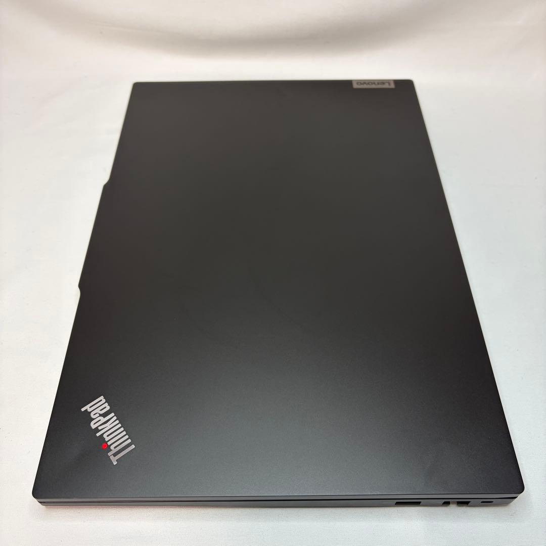 美品 ThinkPad E16 Ryzen 5 7530U 16GB 512GB