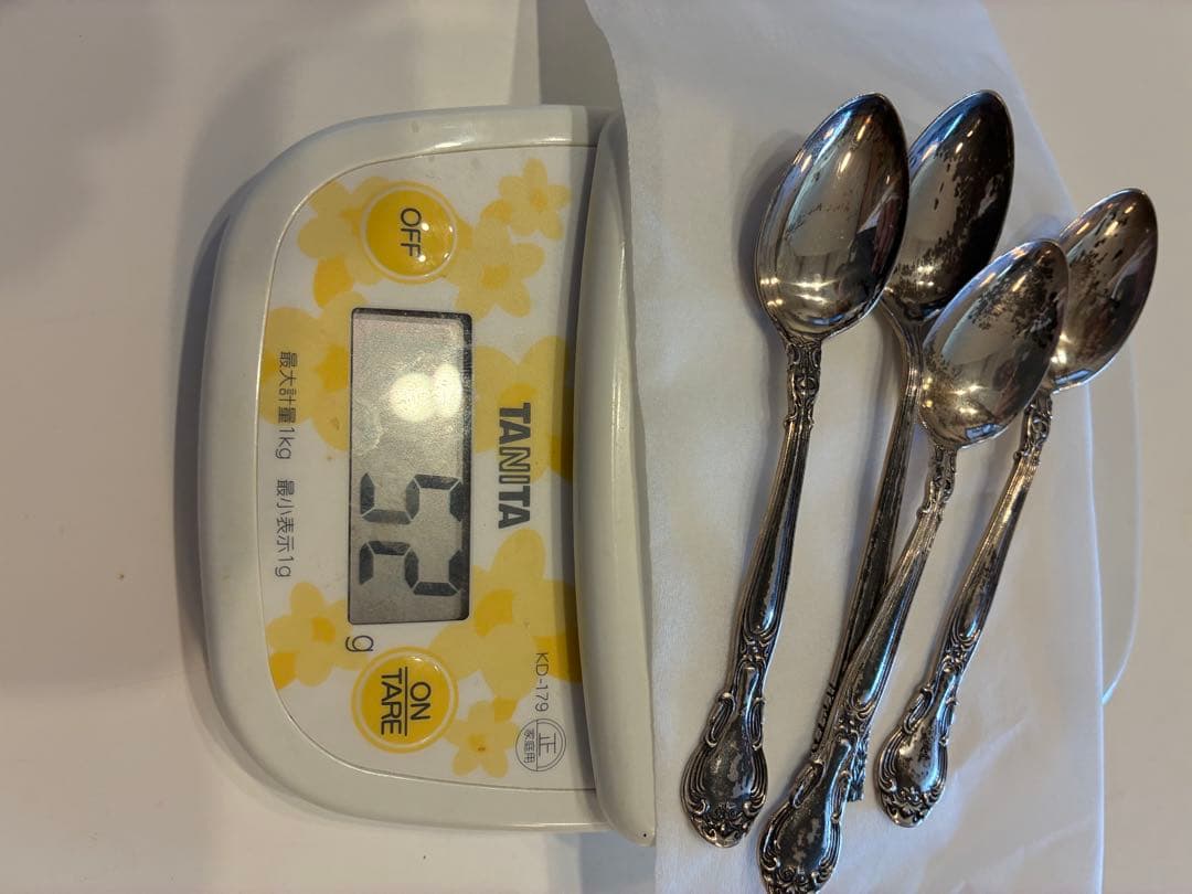 銀製スプーン 4本セット