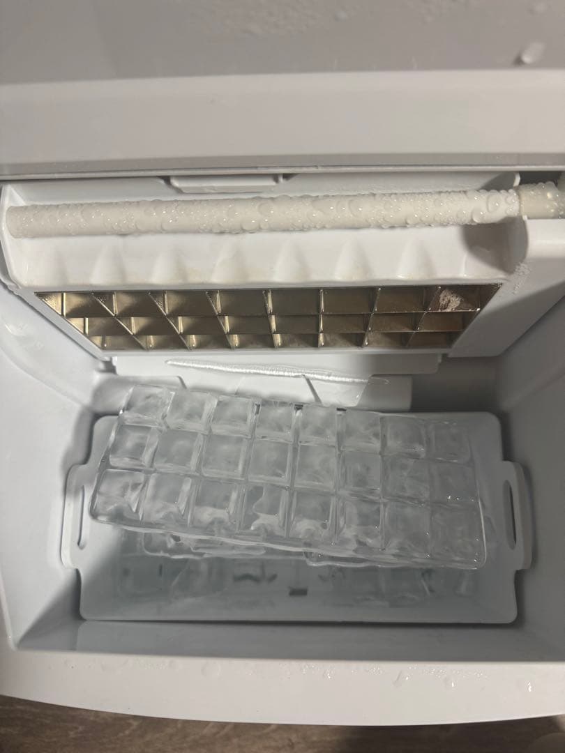 高速アイスメーカー・クリアロック　RM-100H