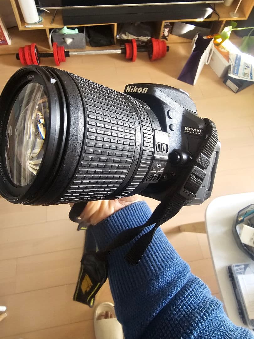 Nikon D5300 18-140mm レンズキット【訳あり・動作確認済み】