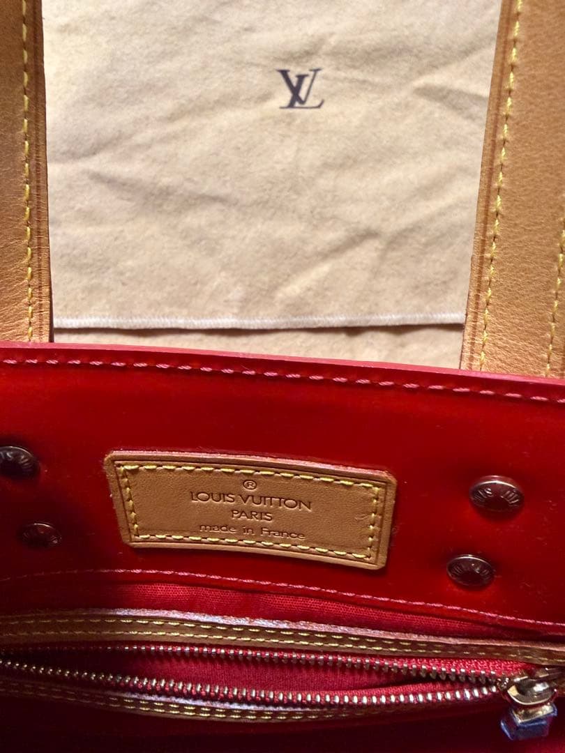 Louis Vuitton レッド ハンドバッグ 保存袋付き
