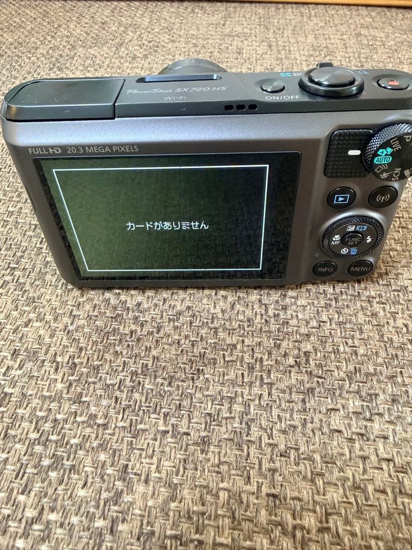 Canon PowerShot SX720 HS 本体