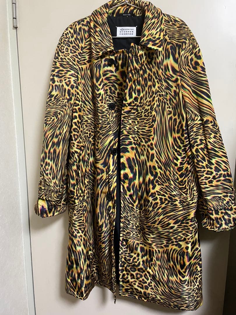 マルタンマルジェラ　レオパード柄ダウンコート