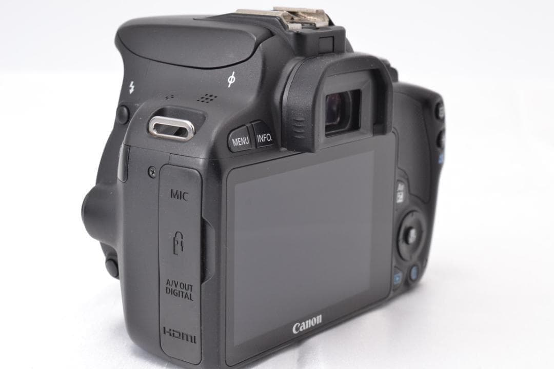 ■ 美品 ■ キャノン　Canon Kiss X7 レンズキット