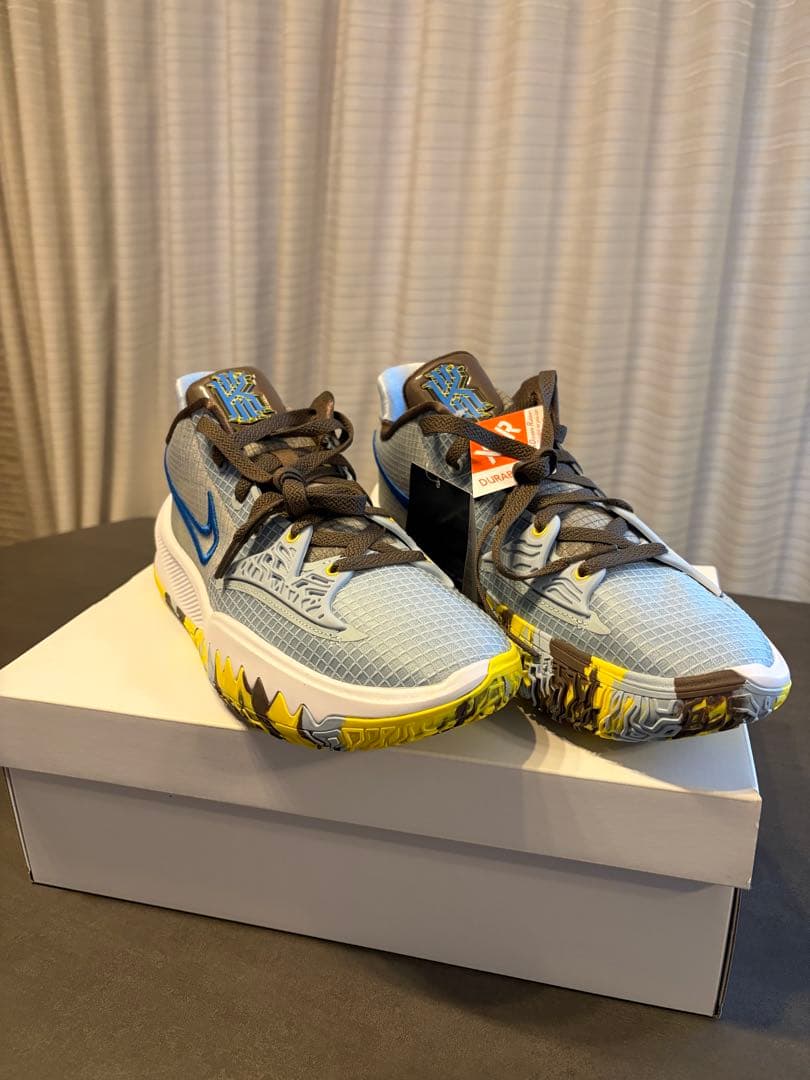 売約済★NIKE KYRIE LOW 4 EP CZ0105-400 【新品】