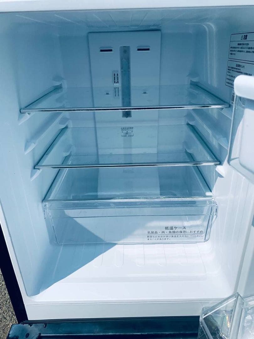 ♦Hisense ノンフロン冷凍冷蔵庫【2020年製】HR-G13B-BR