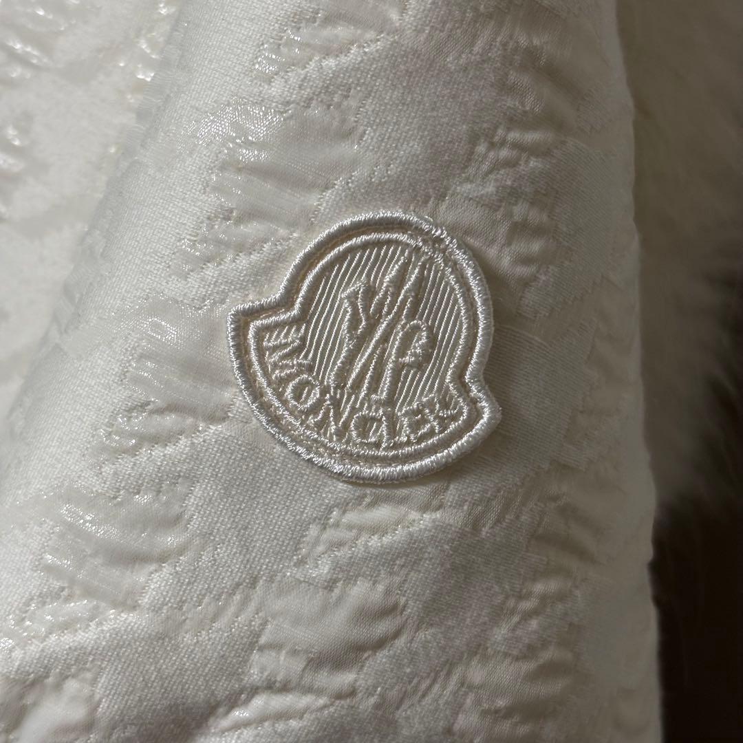 MONCCLER 白 CHAMBRES ファー付ダウン 正規品 レディース