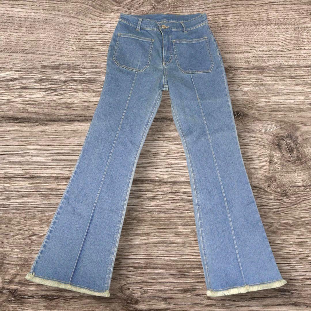 新品タグ付きchignon ブーツカット センタープリーツデニム 切りっぱなし