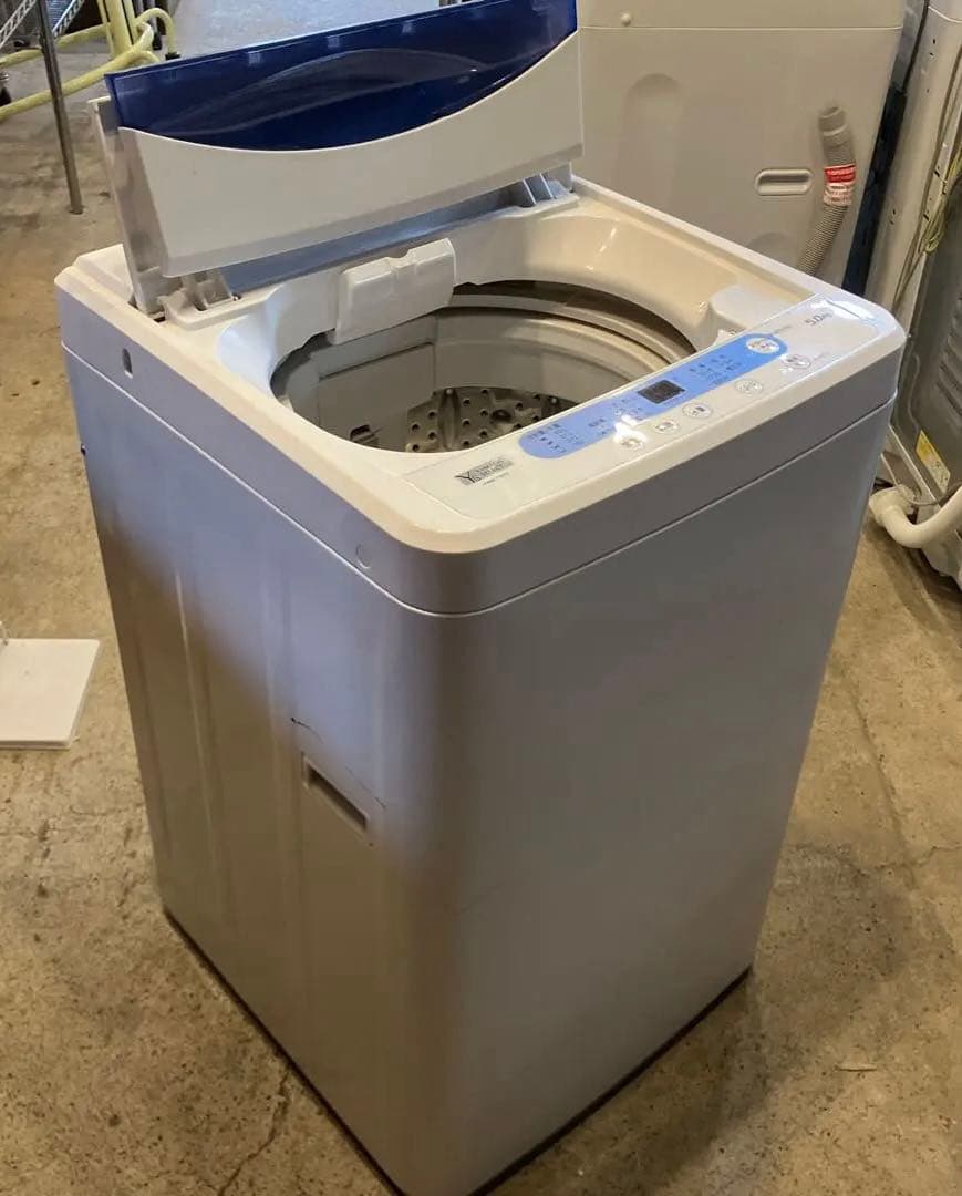【最終価格】送料込み！2019年製　ヤマダ5kg 洗濯機　一人暮らし