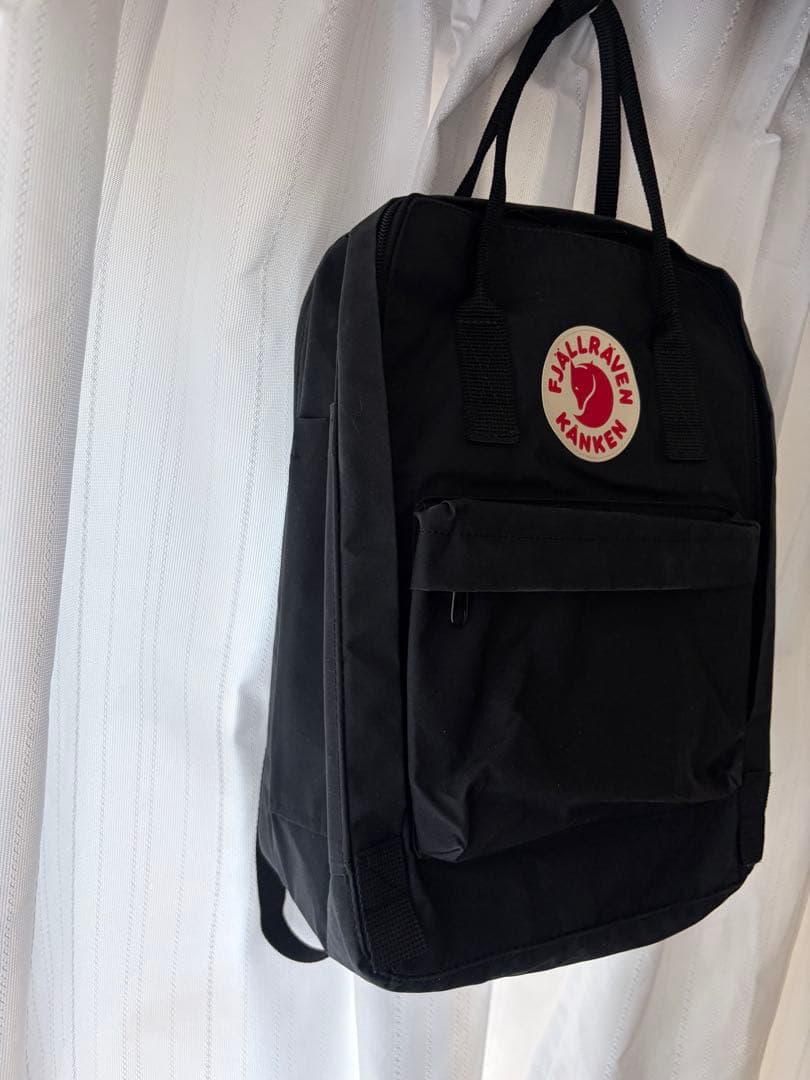 Fjällräven Kanken laptop13ブラック　リュック