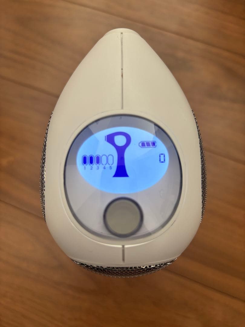 トリア 4X グレー 2024年製