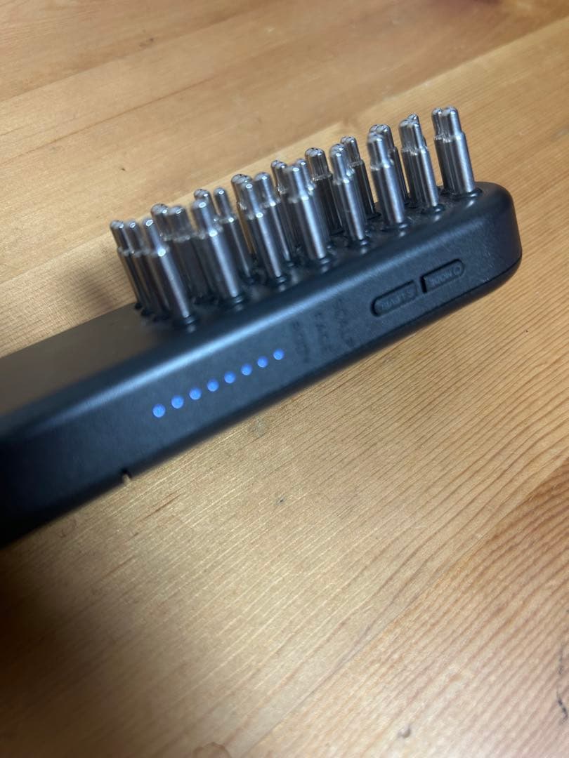 SALONIA EMSリフトブラシ 3Dケア