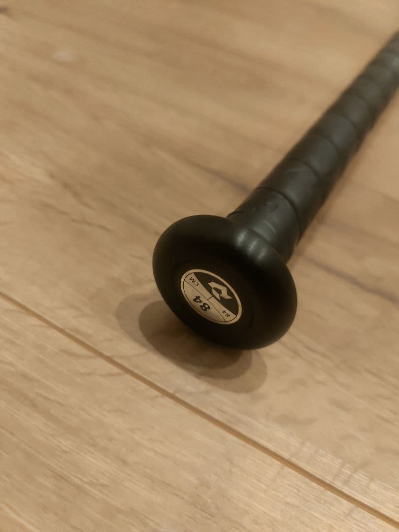 ディマリニ K-POINT ストロングⅢ 84cm 730g　軟式バット 黒