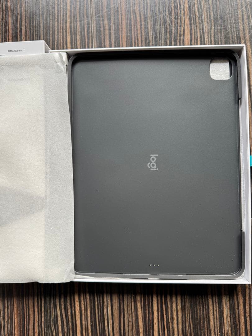 iPad Pro 13インチ（2024）用 Logicool キーボードケース