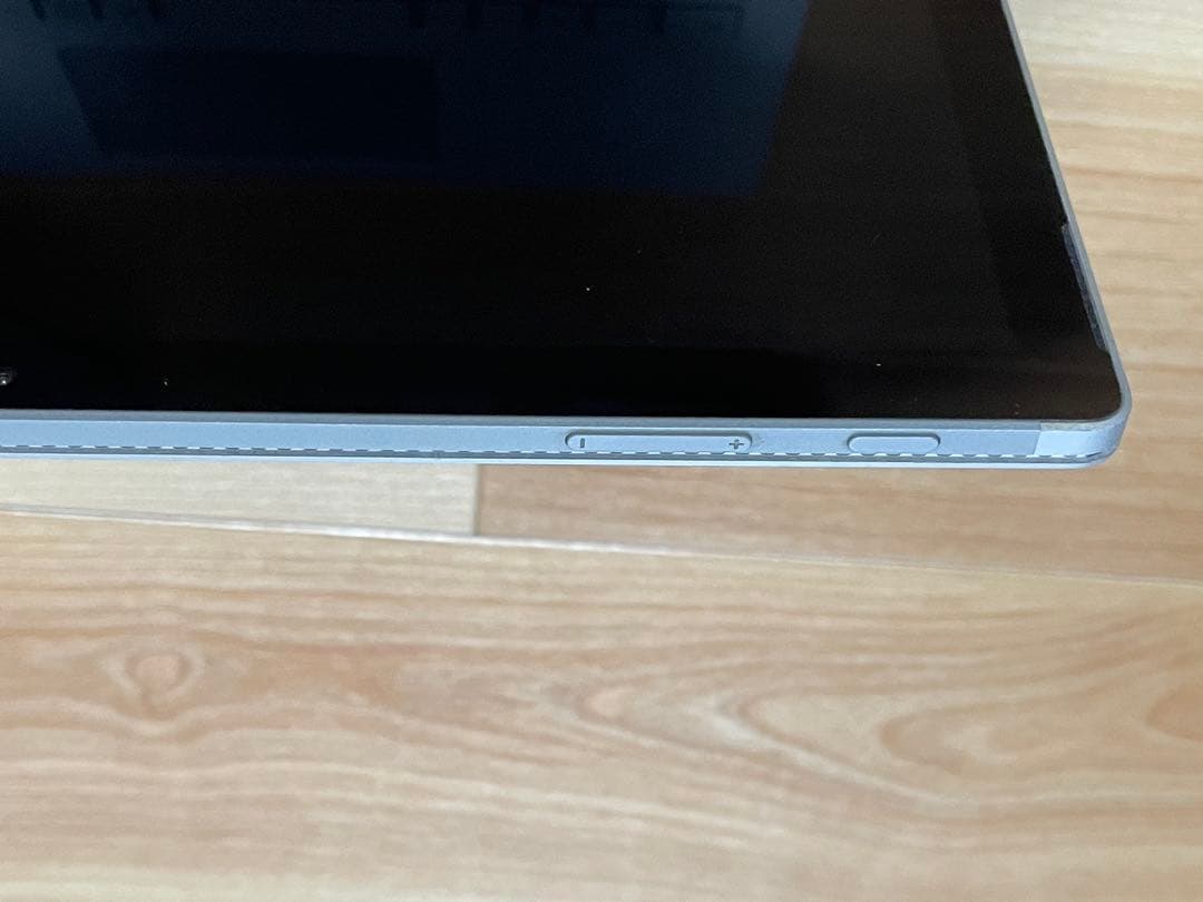 Surface Book 256GB 本体＋ケース＋純正ペン付き