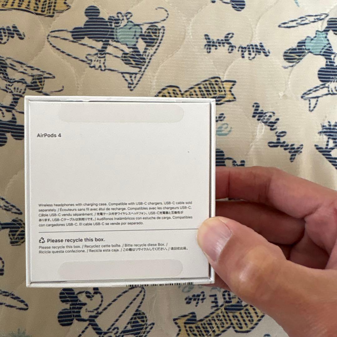 AirPods本体 ホワイト 充電ケース付き