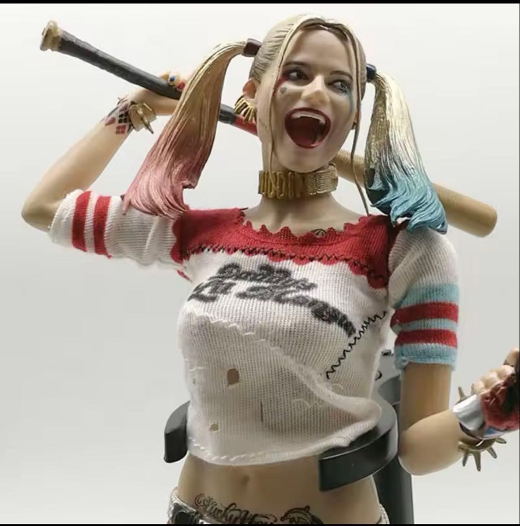 30cm ハーレイクイン 1/6 バットマン スーサイド スクワッド　フィギュア