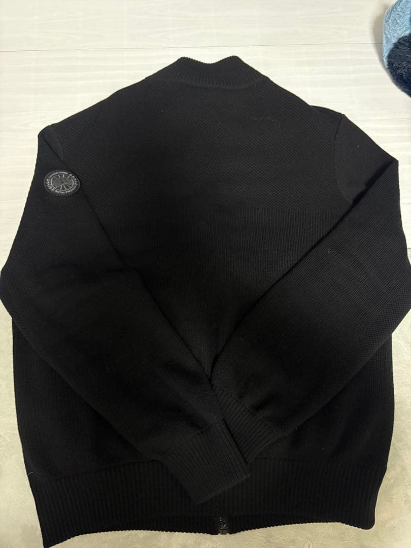 カナダグース　ダウンニット　L