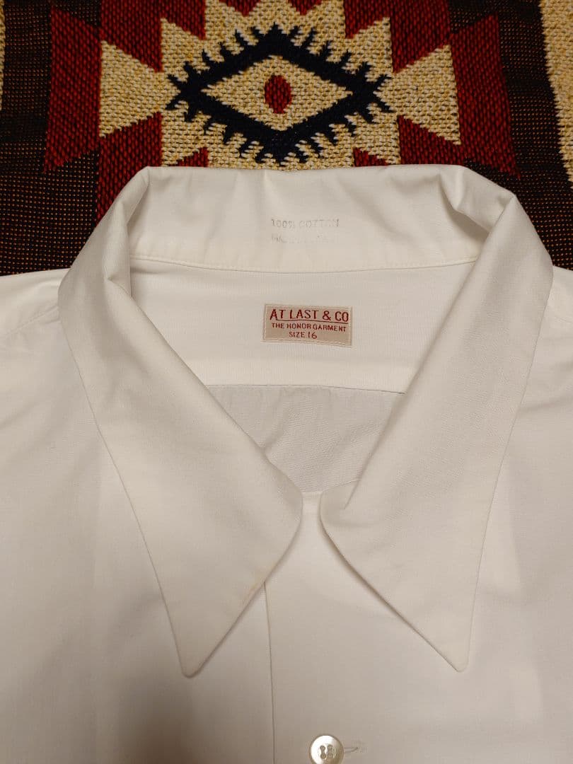 AT LAST & CO. ホワイトボタンダウンシャツ
