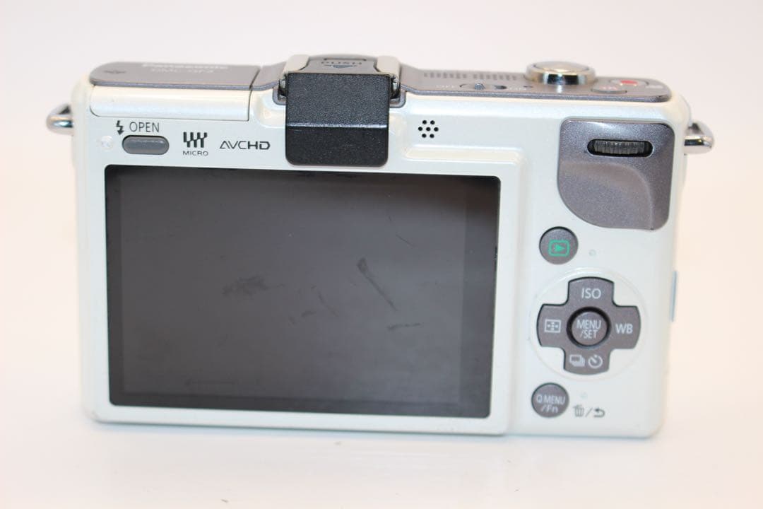 ★お買い得★ LUMIX DMC-GF2 ボディ　ミラーレス　パナソニック