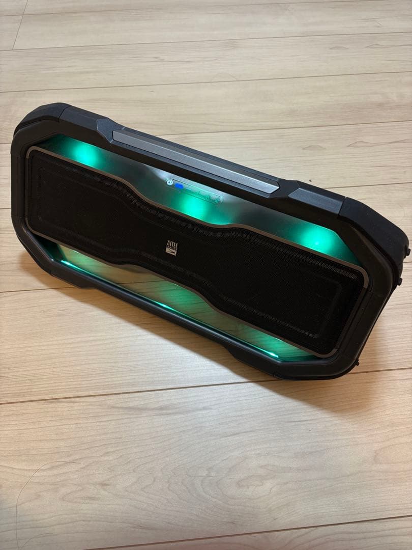 ALTEC LANSING IMW999 RockBox XLワイヤレススピーカ