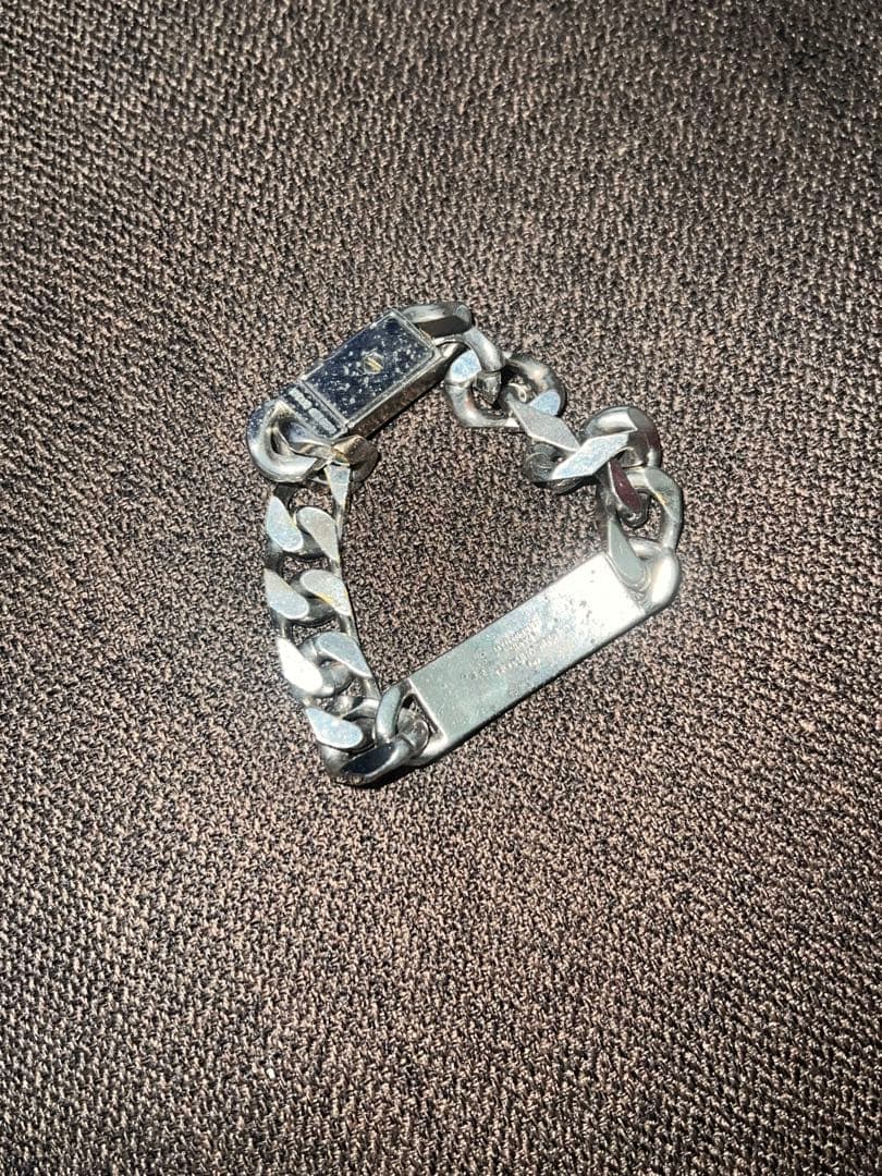 ルイヴィトンブレスレット