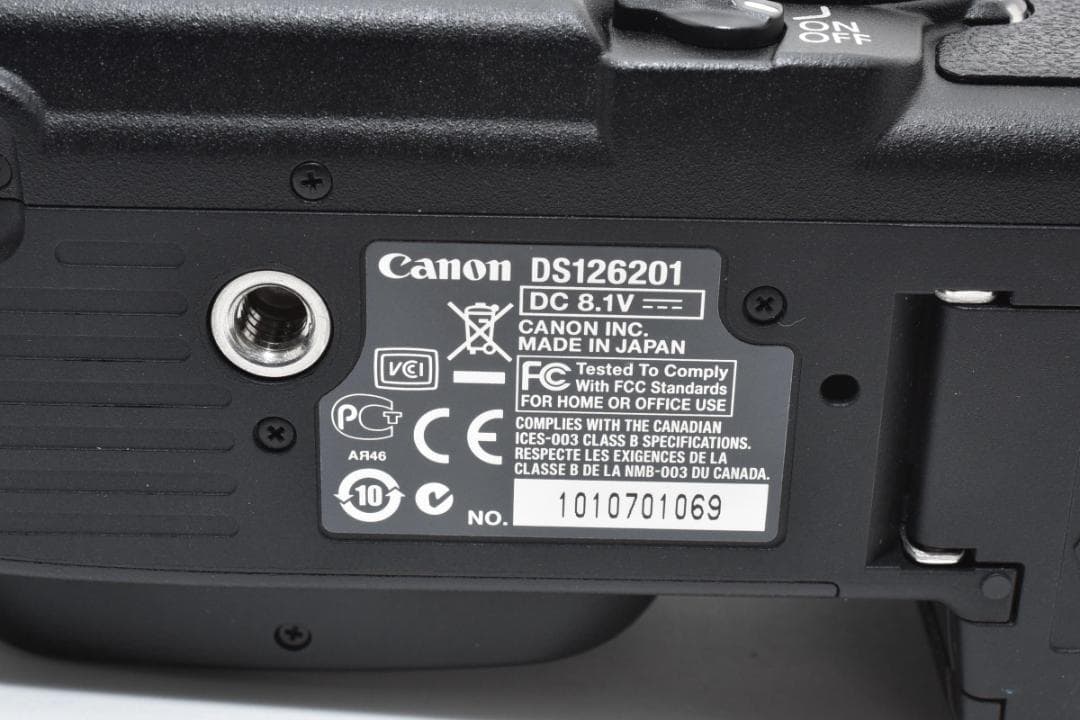 ほぼ新品・S数928回 Canon EOS 5D MarkII マーク2 ボディ