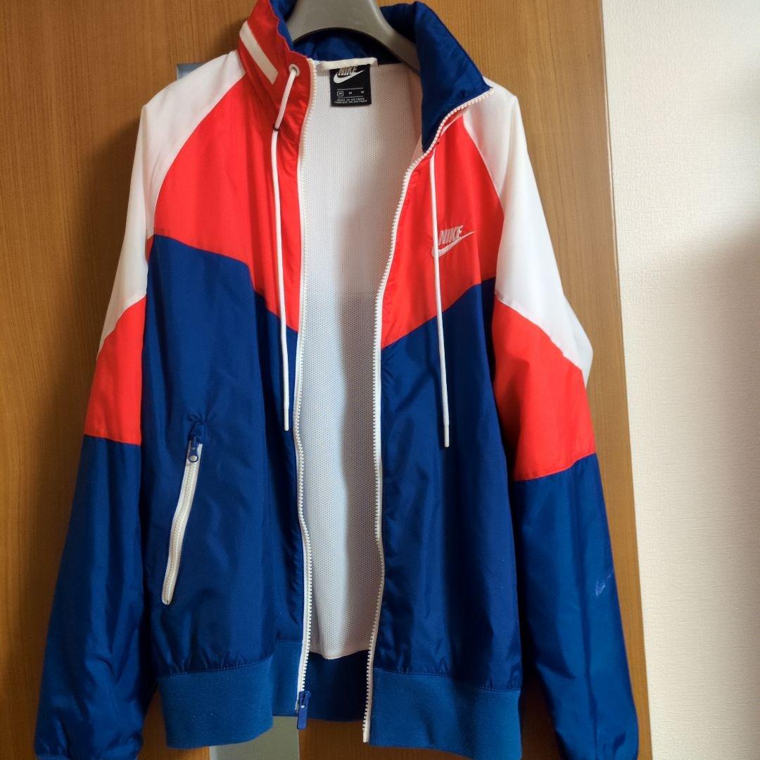 玄*野様 NIKE　ナイキ　ウィンドランナー　映画ベイビーわるきゅーれ　深川まひ