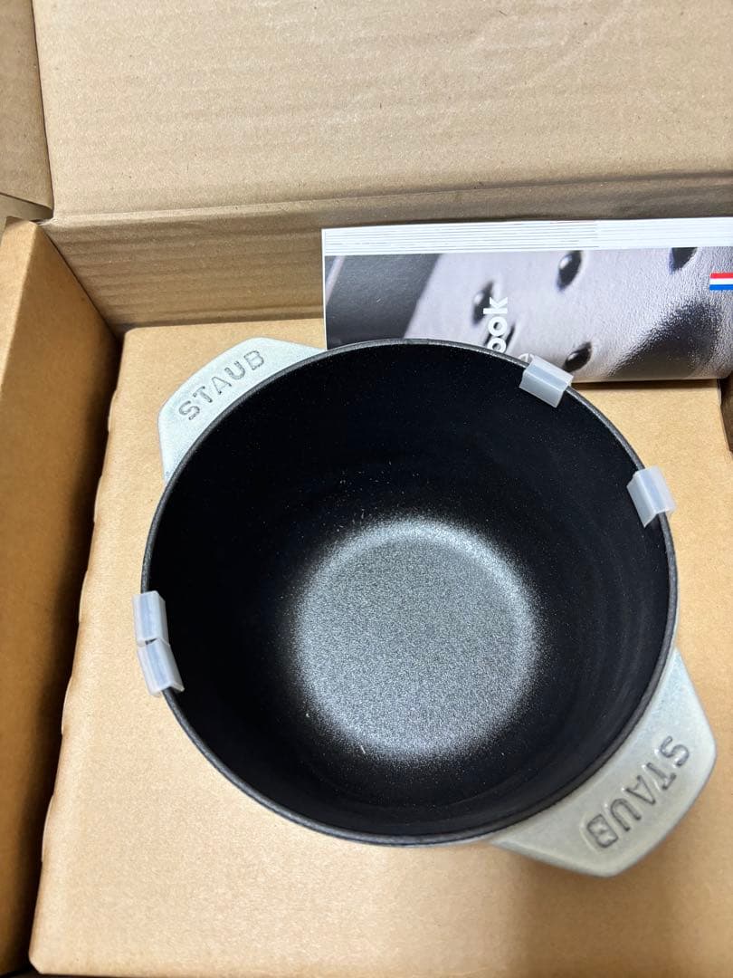 ストウブ　ラ・ココット de GOHAN M 16 cm カンパーニュ