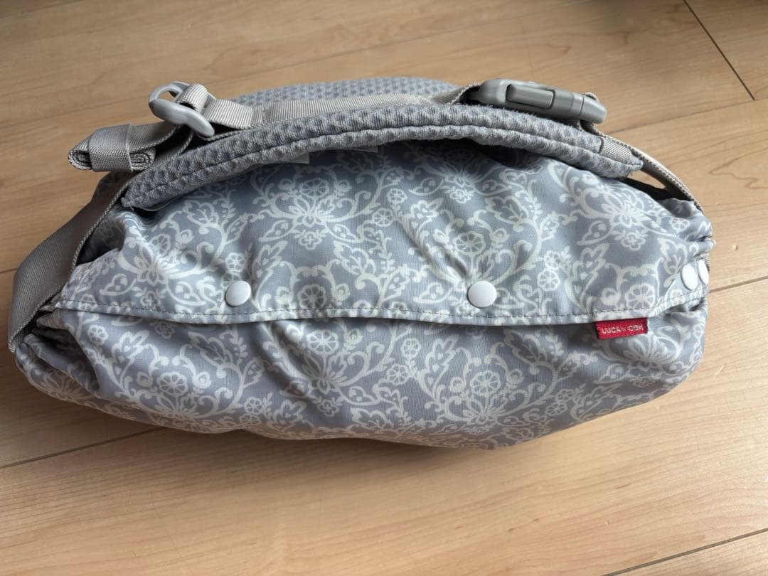 エルゴベビー 抱っこひも パールグレー　オムニブリーズ　OMNI Breeze