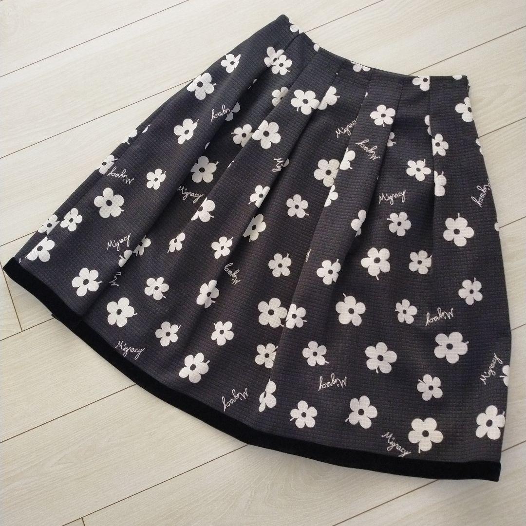 エムズグレイシー　スカート　size40 ブラック