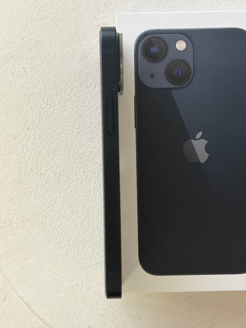 Apple iPhone 13 mini ブラック 本体