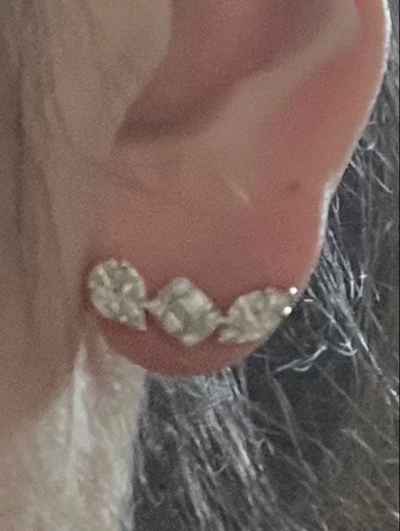 sinme ダイヤモンド 3ピースピアス 定価330,000円 箱付き