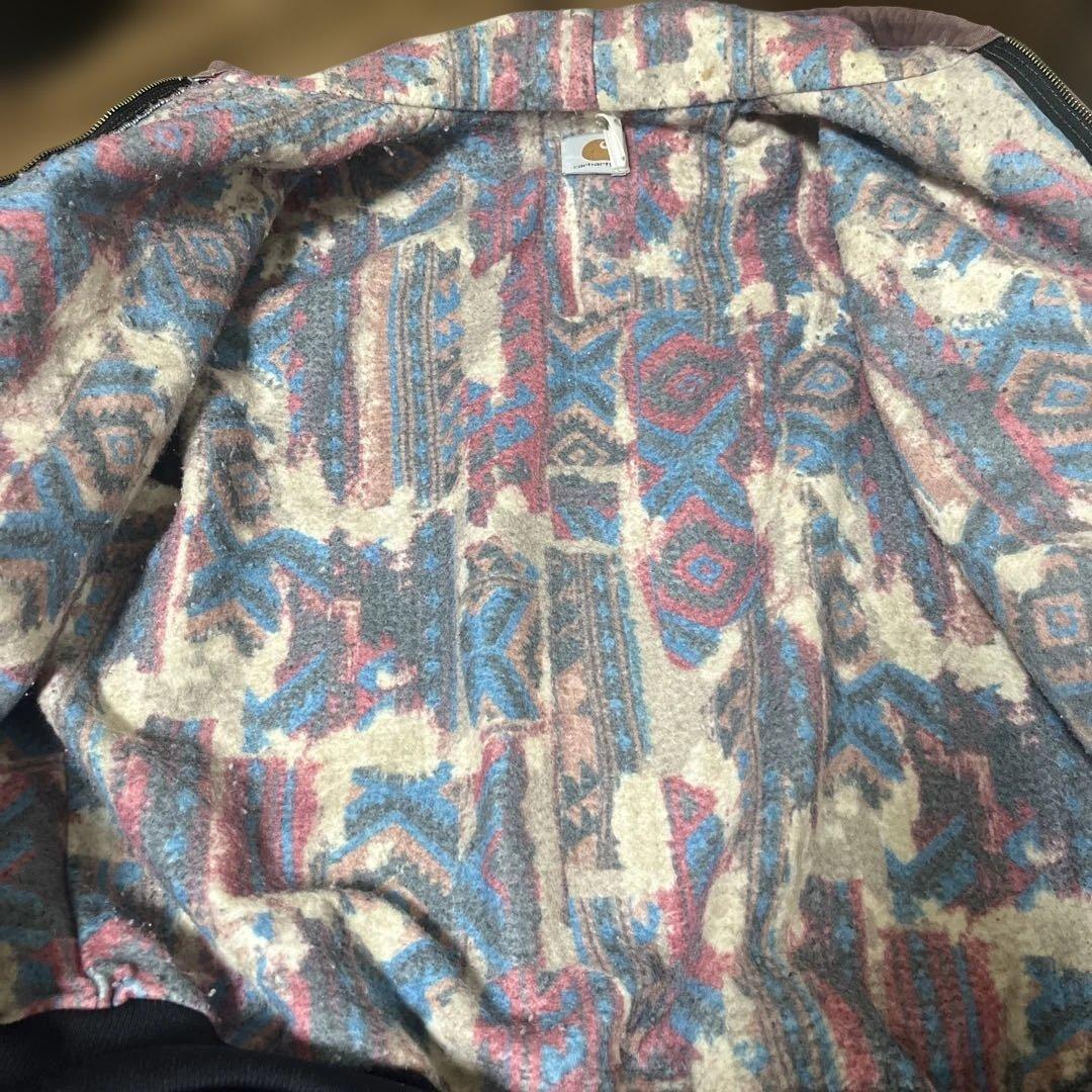 Carhartt フード付きパープルジャケット