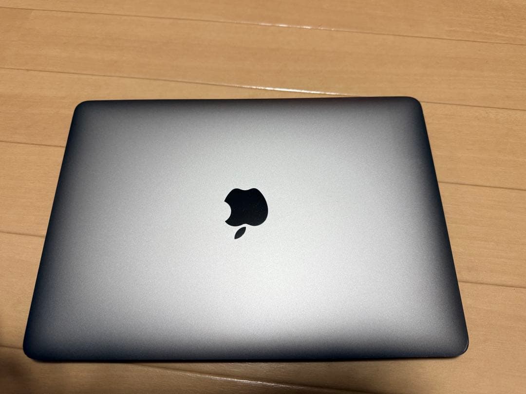 MacBook本体 MacBook 2017 16G core i7 256GB USkey