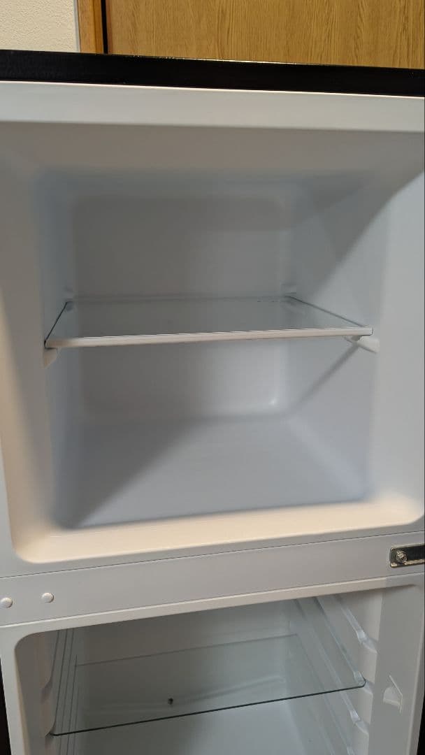 冷蔵庫　一人暮らし　maxzen　138L　黒　 2021年製