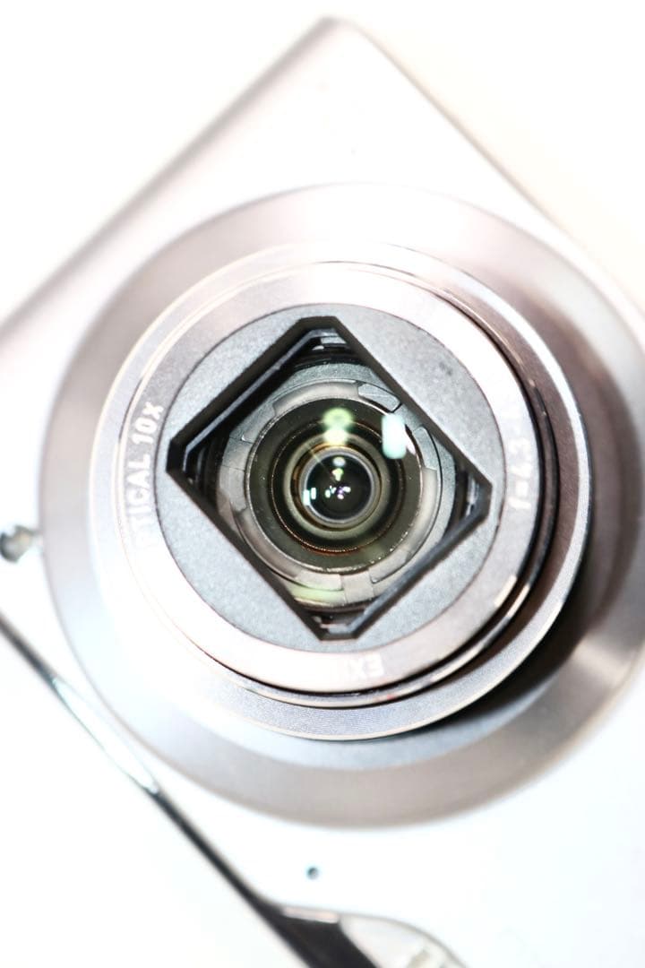 ■ 美品 ■ カシオ CASIO EXILIM EX-H10 シルバー