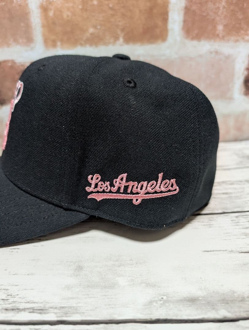 BLACKPINK LAロゴキャップ