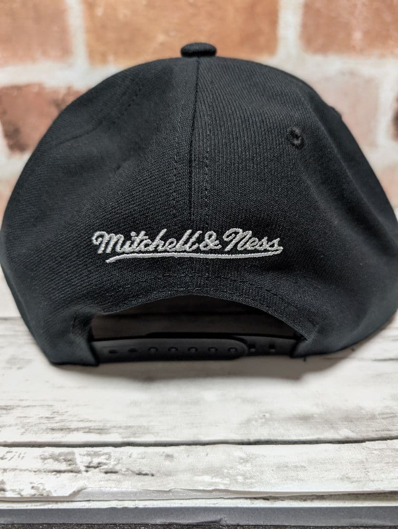 BLACKPINK LAロゴキャップ