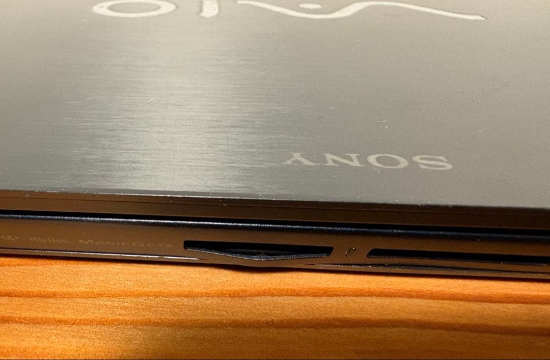 【訳あり】SONY VAIO Z i7 8G SSD256G FHD Win11