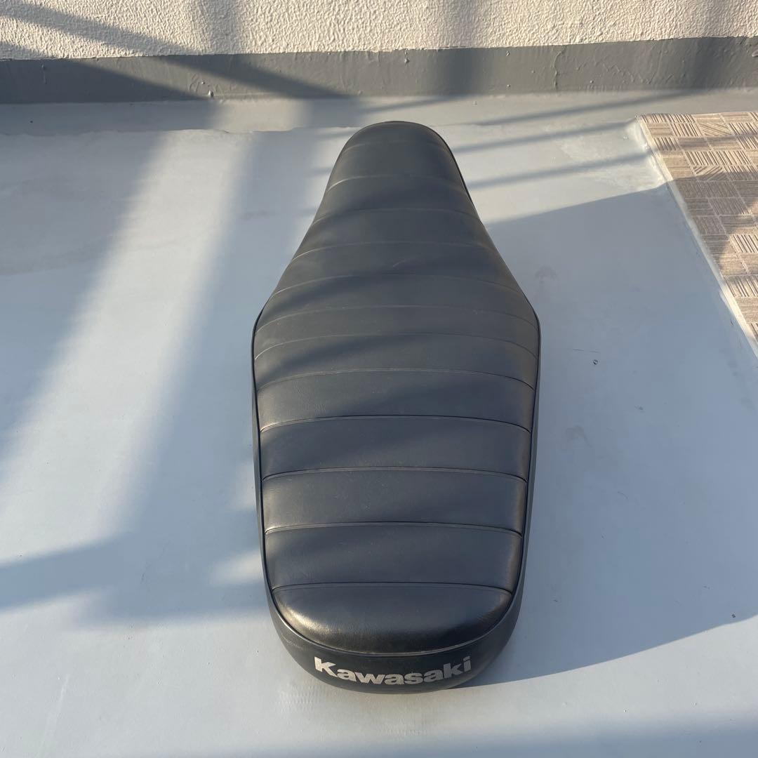 カワサキW650純正シート