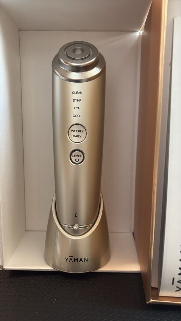 【即購入可】YAMAN Photo PLUS Shiny NEO 美顔器
