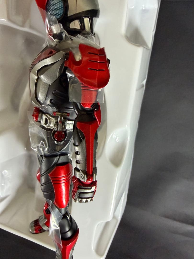 S.H.フィギュアーツ 真骨彫製法 真骨彫 仮面ライダーカブト ハイパーフォーム