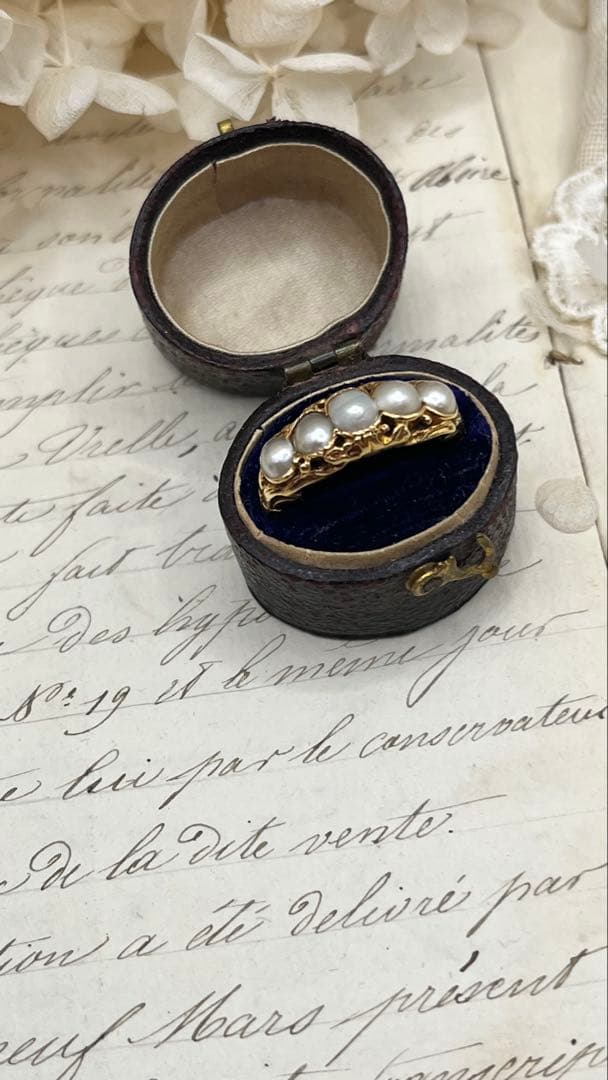 英国アンティークジュエリーボックス レザーラウンドボックス 1900年頃