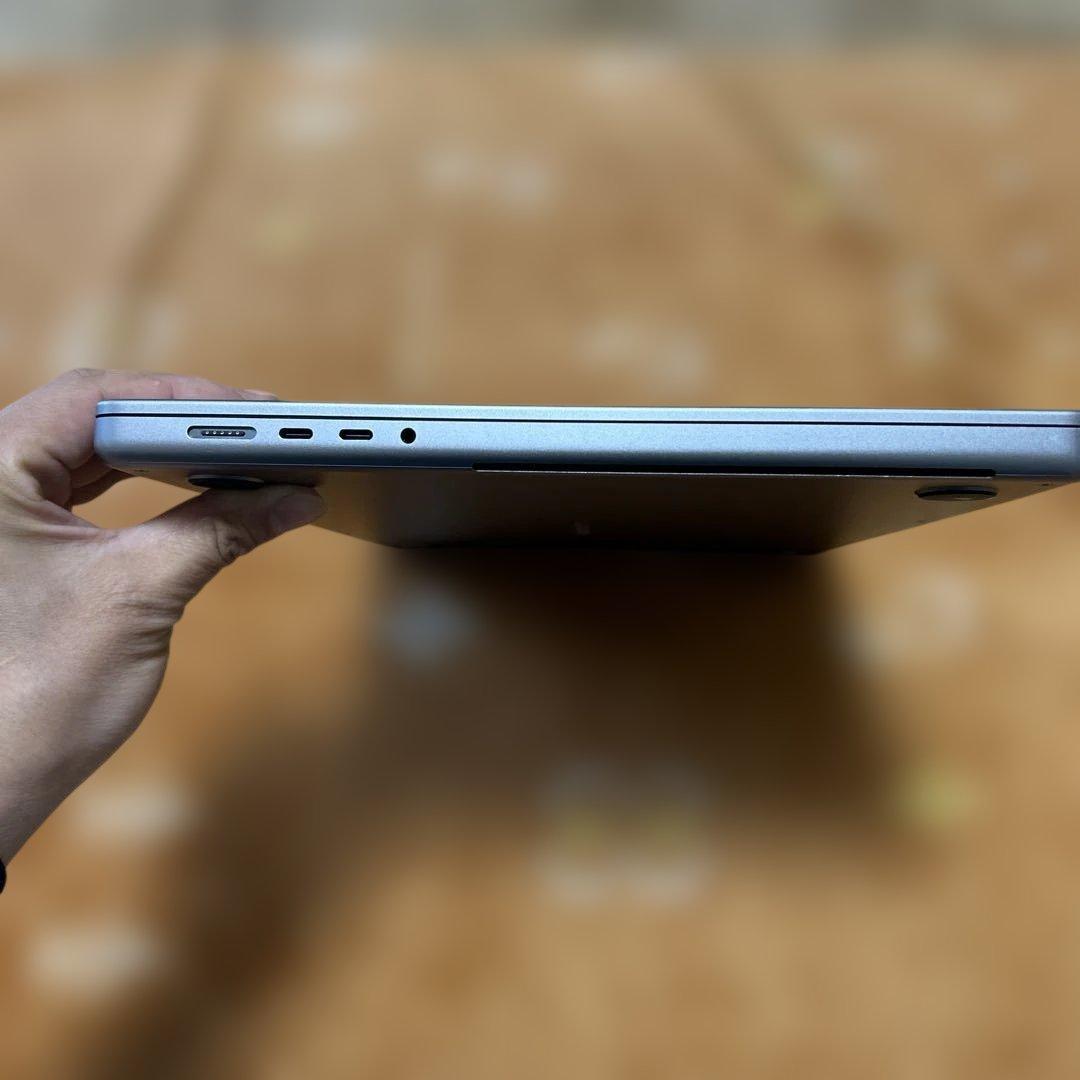 新年セールMacBookPro 16インチ M1 16/500GB 16core