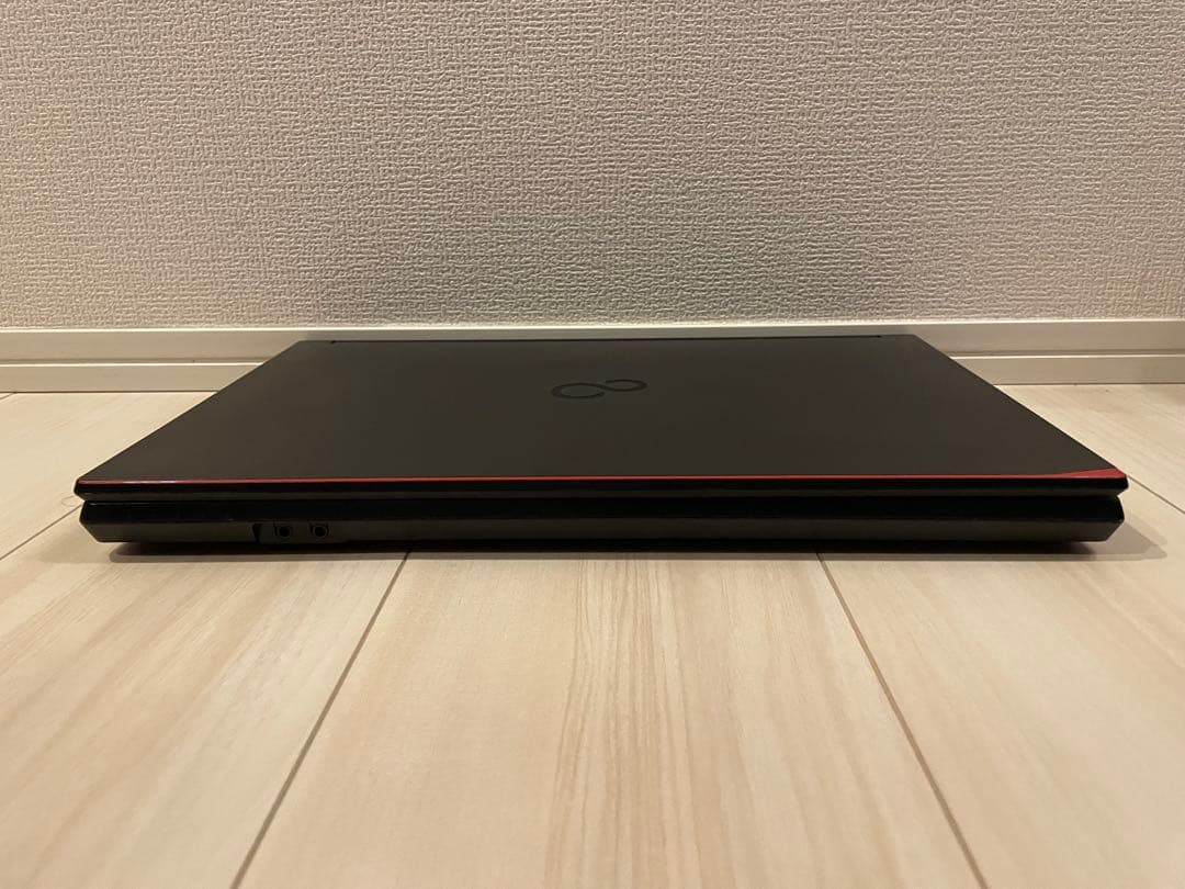 富士通 A5511/G i3 11世代256GB DVDドライブ Office