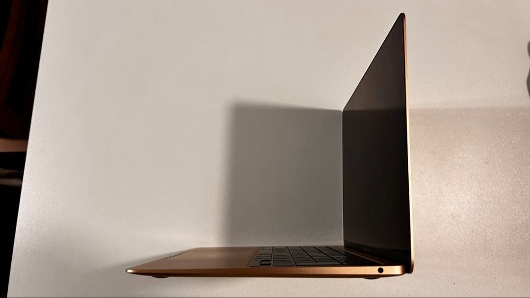 M1 MacBook Air 13-inch（A2337） 水没ジャンク品 美品