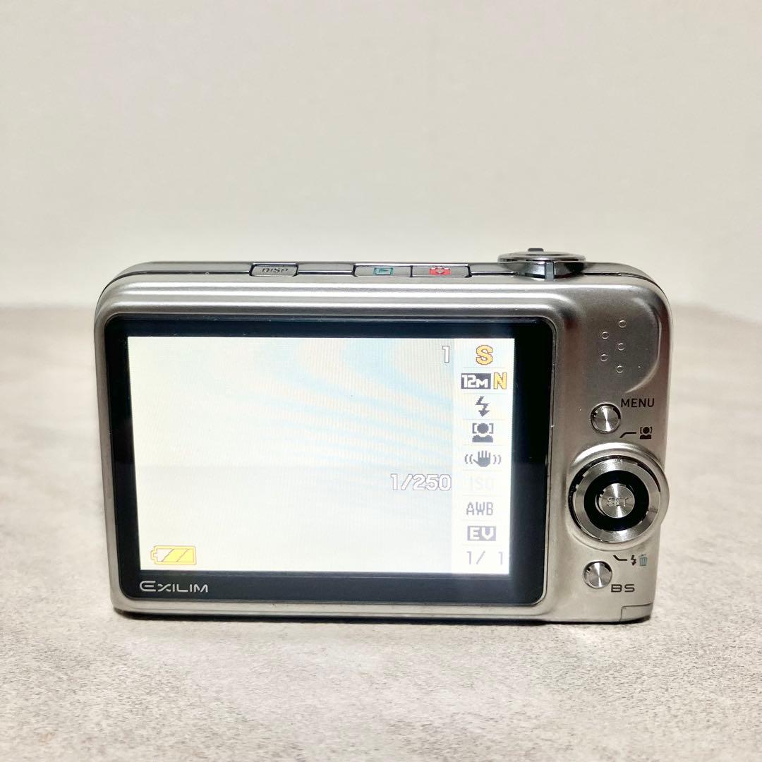 CASIO EXILIM EX-Z1200 シルバー（動 作確認湇）